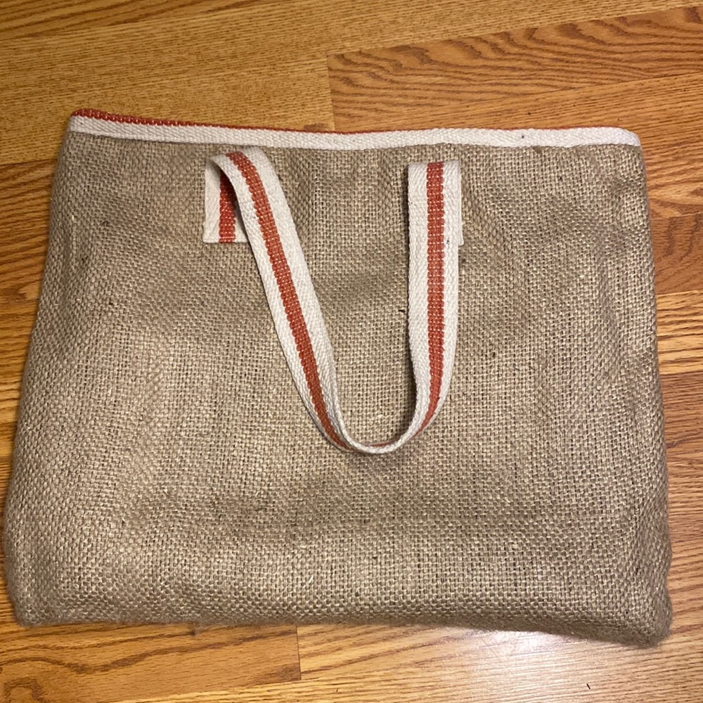 Burlap Beach Bag with Inside Fabric Lining